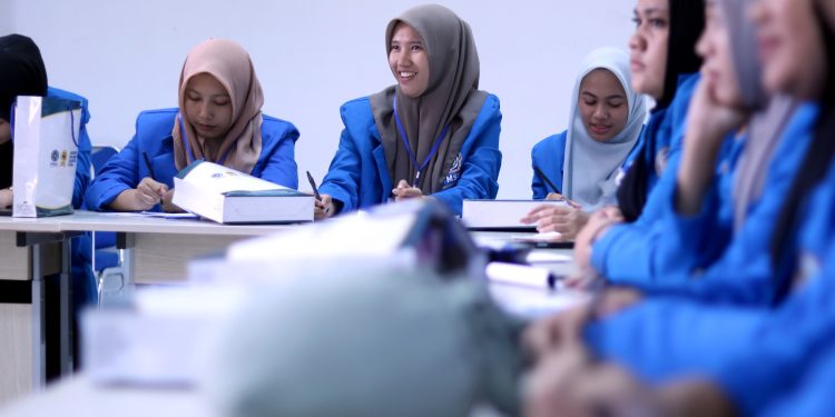 UMSU Gelar Baitul Arqam Mahasiswa (BAM) Kloter VII Fakultas Ilmu Komputer dan Teknologi Informasi dan Fakultas Keguruan dan Ilmu Pendidikan
